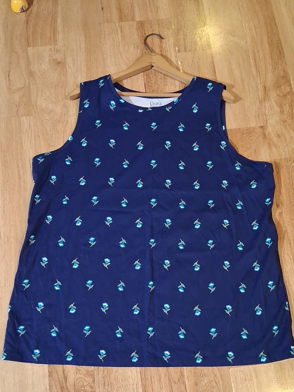 croft & barrow Navy Blue Floral Tank Top